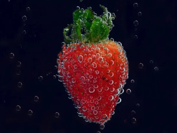 How Much Water Do Strawberries Need? Expert Tips!