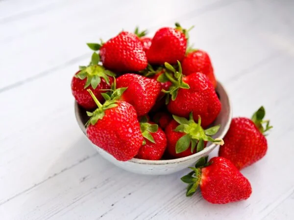 How to Dry Strawberries: Easy Home Dehydration!