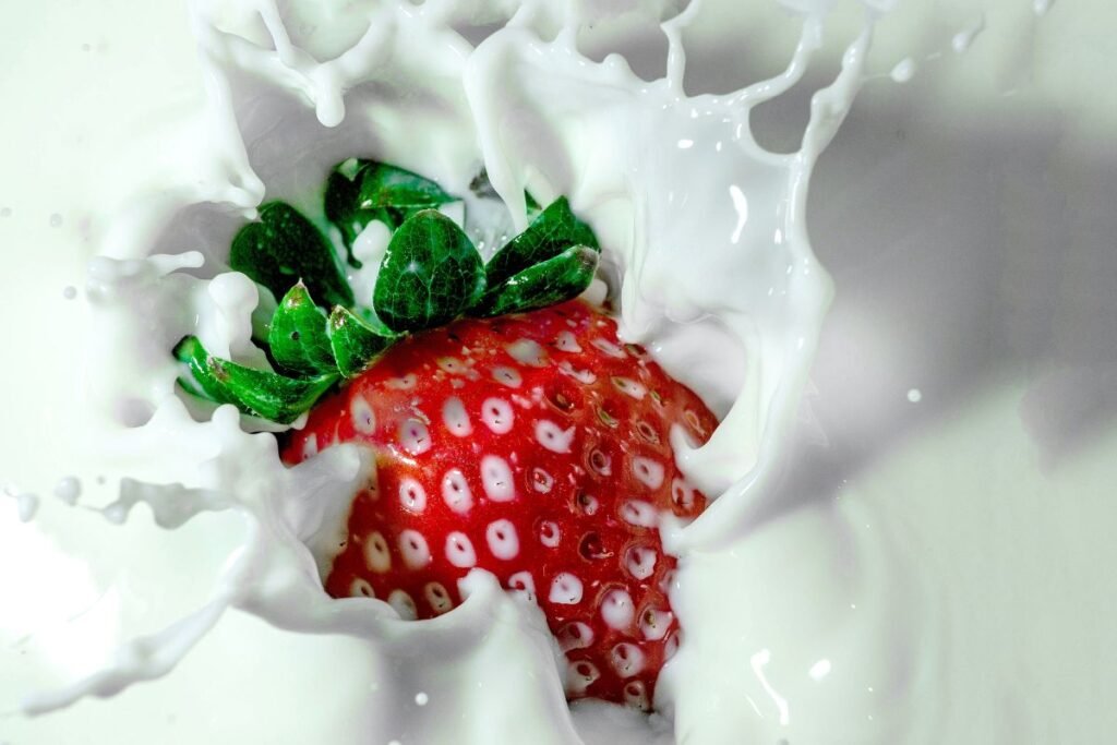 How to Make Strawberry Milk Tea