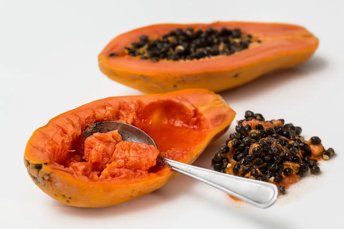 How to Cut a Papaya: Step-by-Step Guide