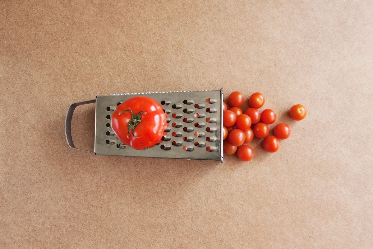 How to Grate Tomatoes: The Ultimate Guide