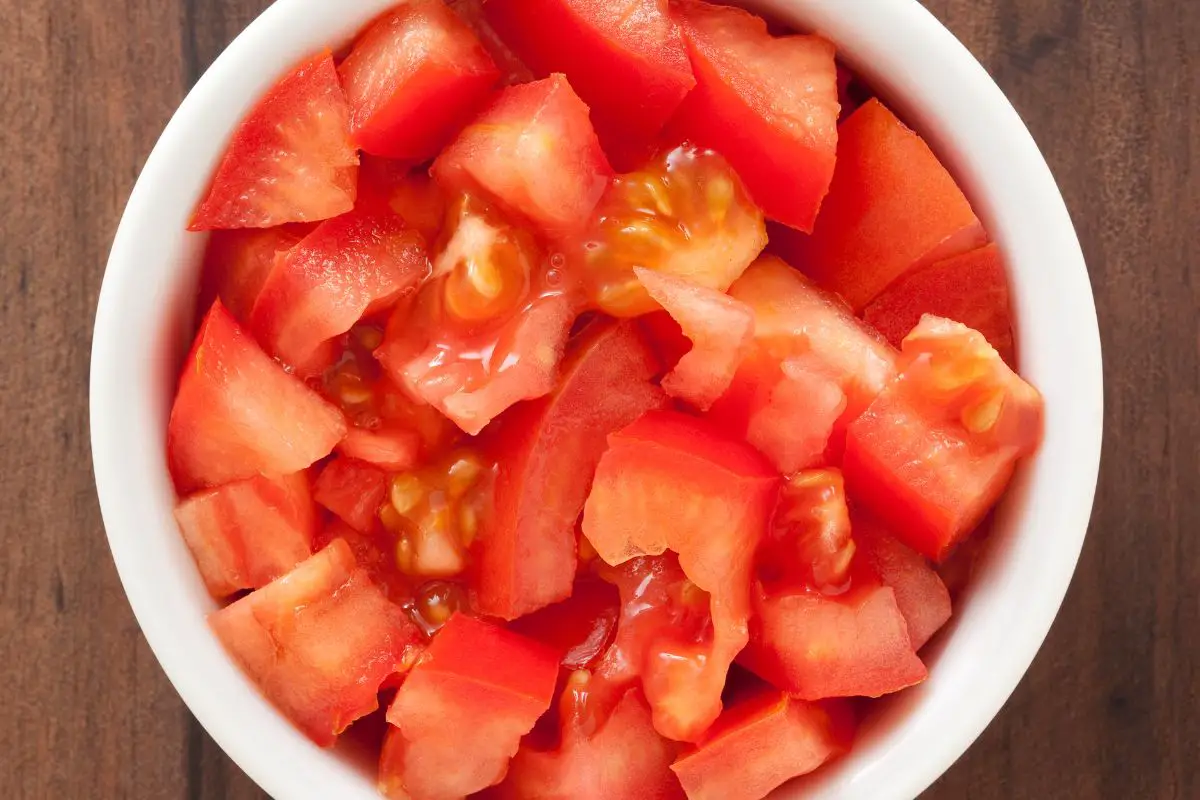 How To Dice A Tomato Quick & Easy Method