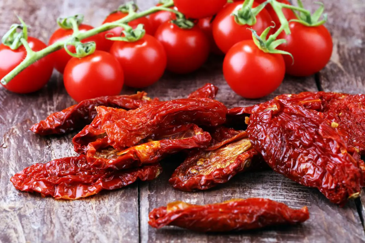 What Do Sun Dried Tomatoes Taste Like? Discover the Differences & Facts!