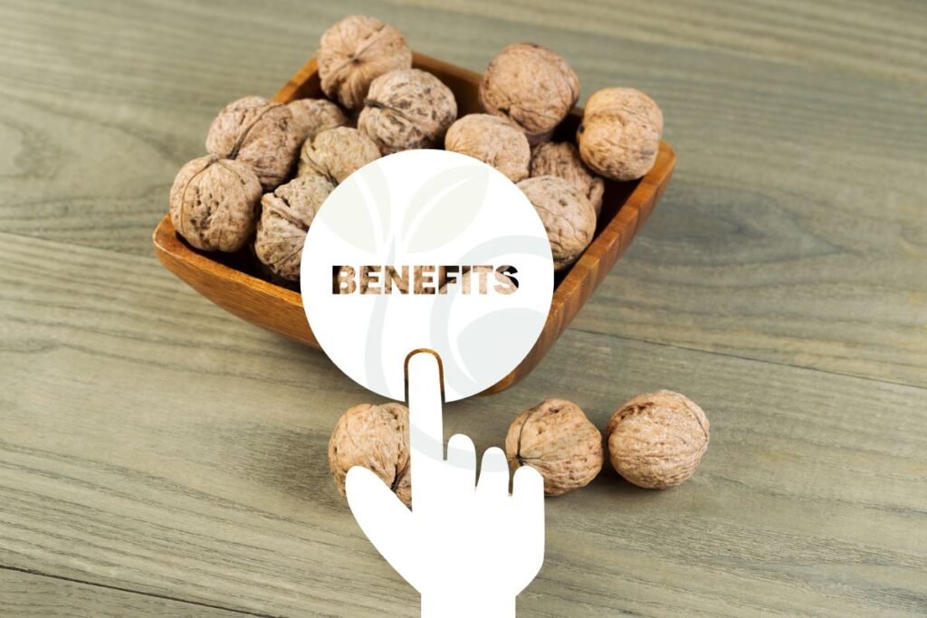 Health Advantages of Unshelled Walnuts