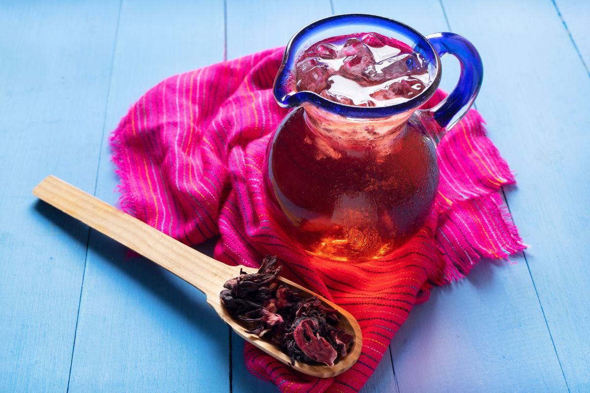 How to Make Jamaica Hibiscus Tea: Step-by-Step Guide